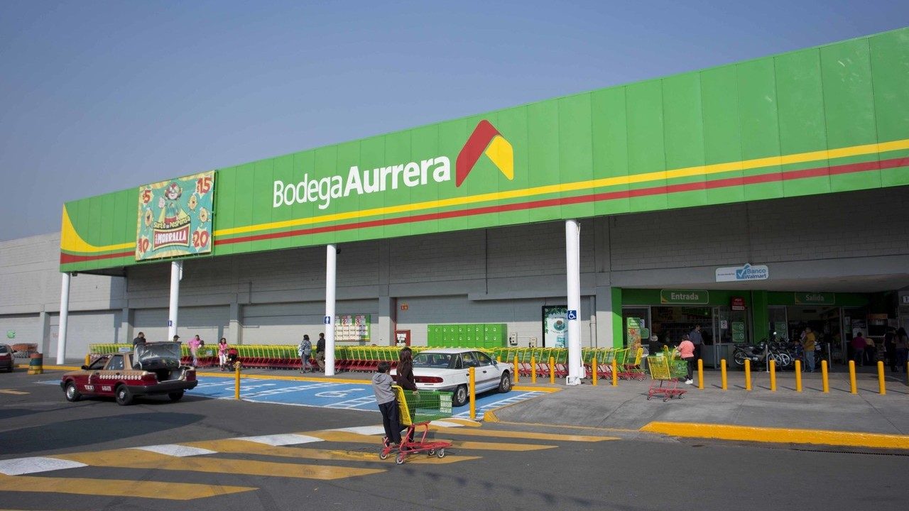 Instagram group messaging